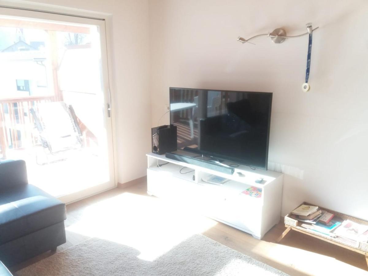 Apartment Lux Weitental Bagian luar foto