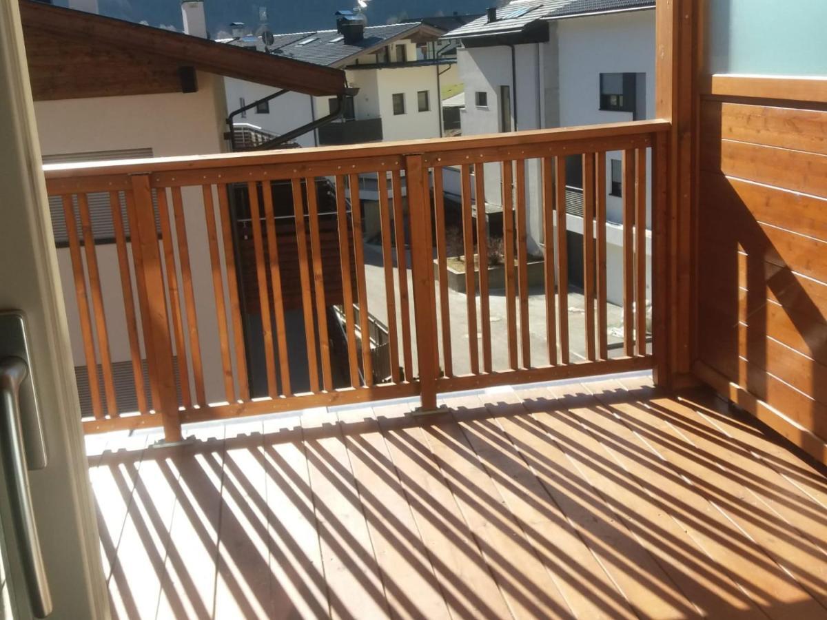 Apartment Lux Weitental Bagian luar foto